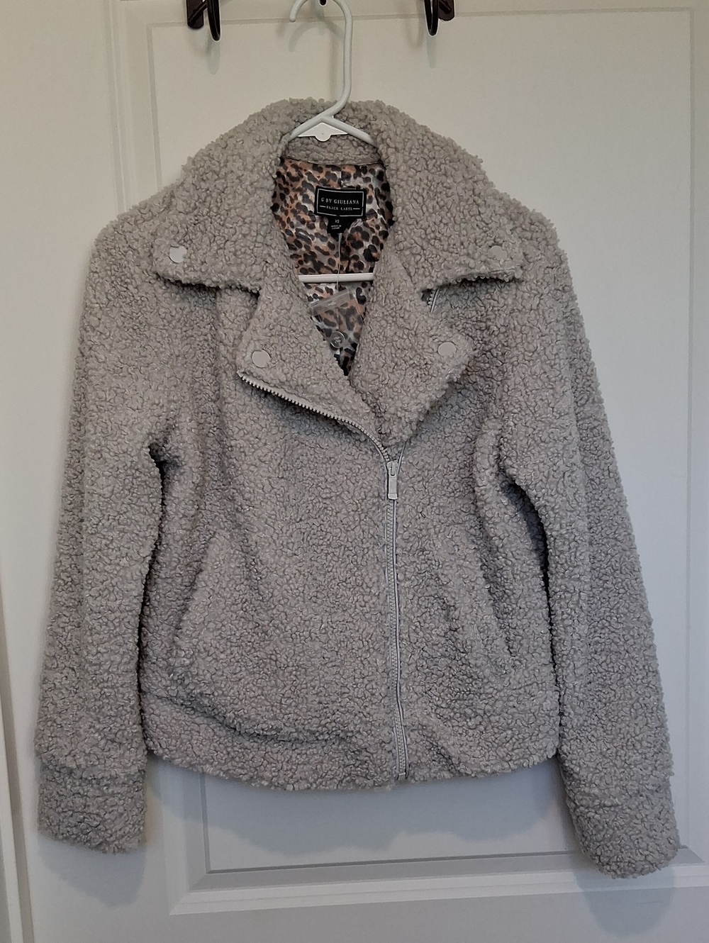 G By Giuliana Light Gray Teddy Sherpa Moto Jacket with Leopard Lining